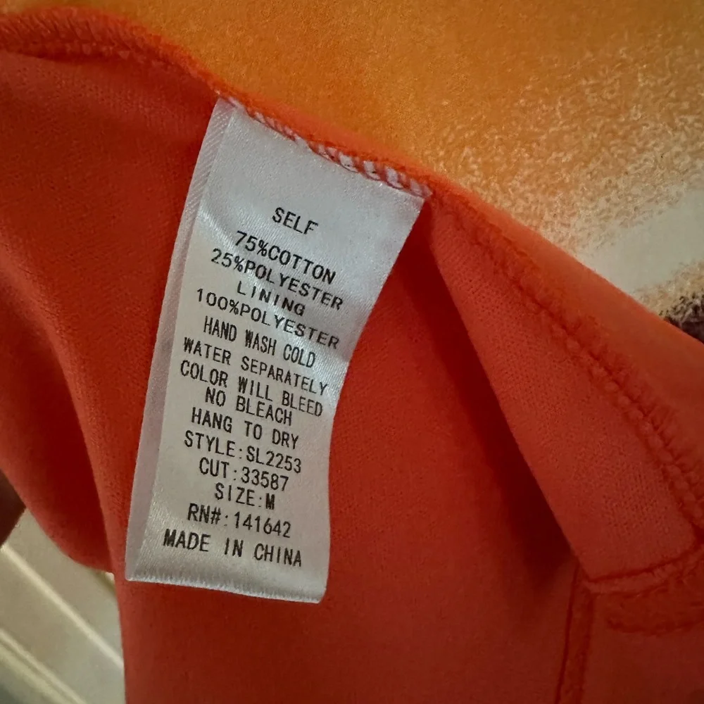 NWOT Kathy Ireland Red Satin Women's Sleepwear Set - small - Picture 3 of 5